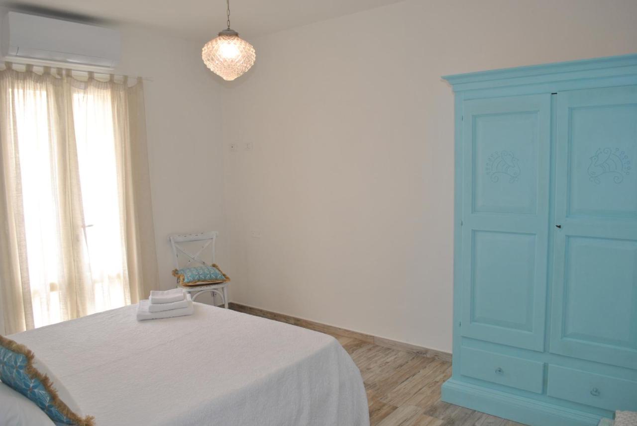 Casa Ono - Appartamento Con 2 Camere E 2 Bagni In Centro Abitato Orosei Exterior foto