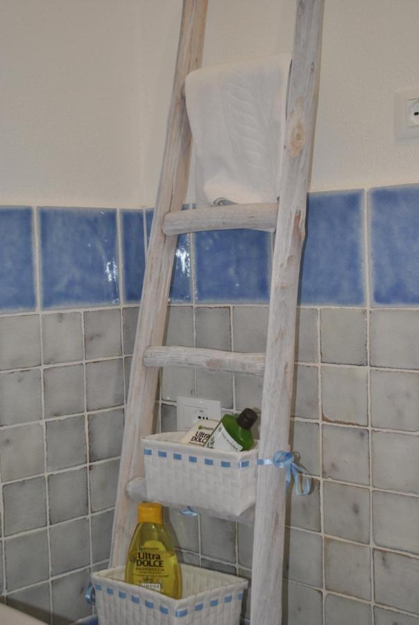 Casa Ono - Appartamento Con 2 Camere E 2 Bagni In Centro Abitato Orosei Exterior foto